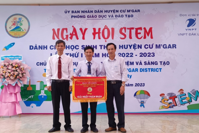 TRƯỜNG THCS NGUYỄN TẤT THÀNH ĐẠT KẾT QUẢ CAO TRONG NGÀY HỘI STEM HUYỆN CƯ M’GAR LẦN THỨ NHẤT – NĂM 2023